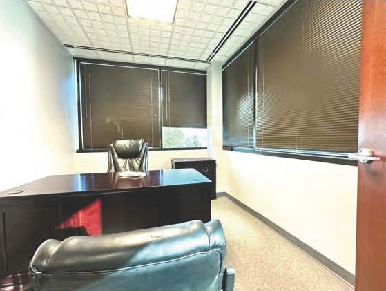 More Photos Of 322 Indianapolis Blvd, Schererville Medical For Lease