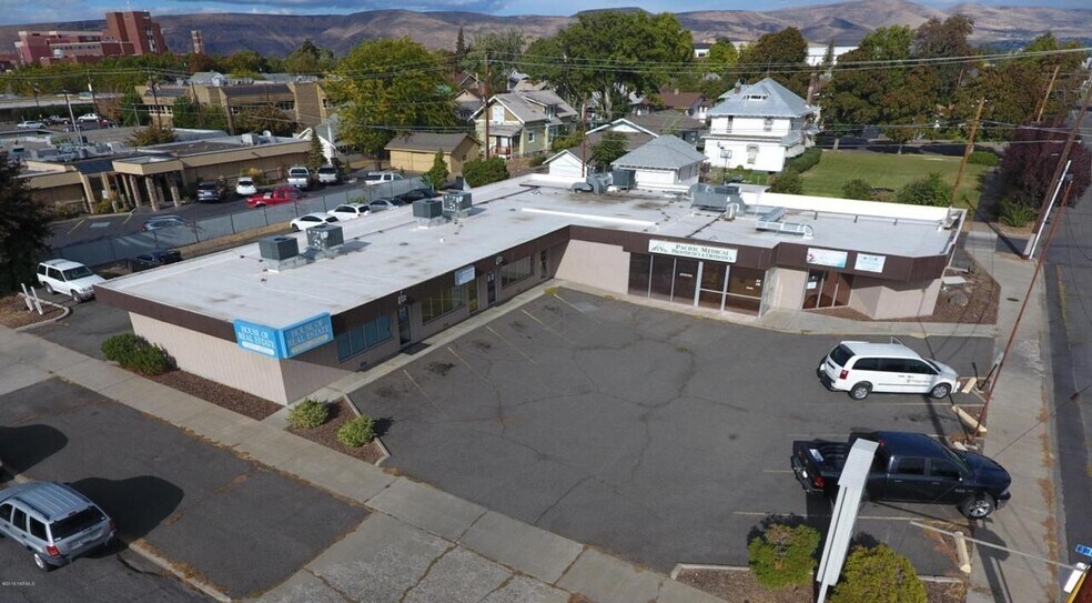 Primary Photo Of 315-319 S 11th Ave, Yakima Office For Lease