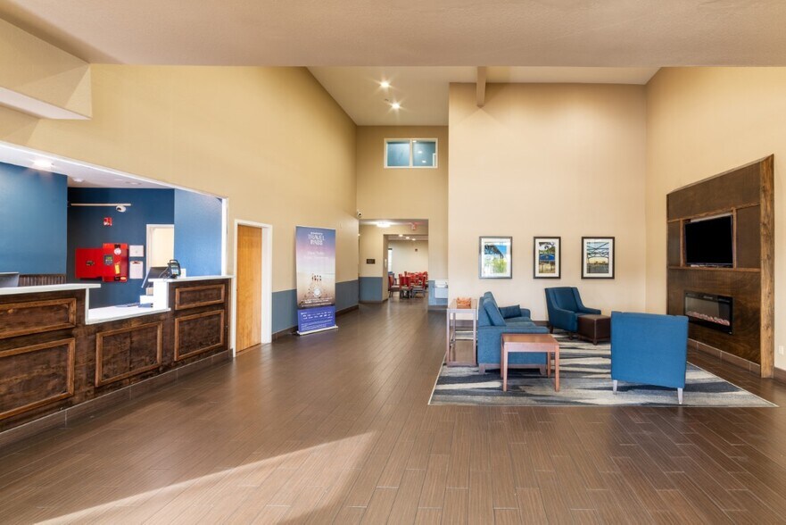 More Photos Of 2949 Varsity St, Baton Rouge Hotel For Sale