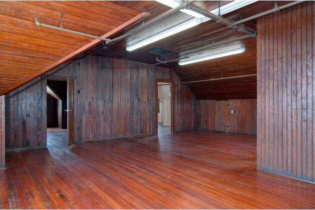 More Photos Of 2404 Broadway, San Diego Loft Creative Space For Lease