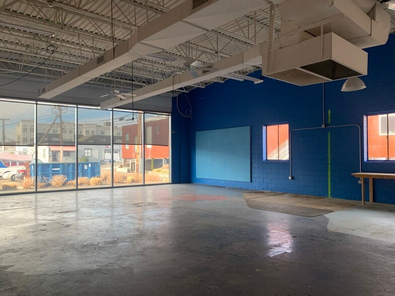 More Photos Of 140-A Water St, Norwalk Warehouse For Lease