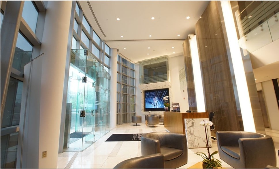 More Photos Of 1900 W Pl NE, Washington Office For Lease