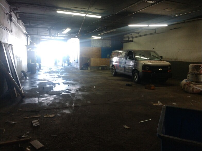 More Photos Of 294-314 Junius St, Brooklyn Warehouse For Lease