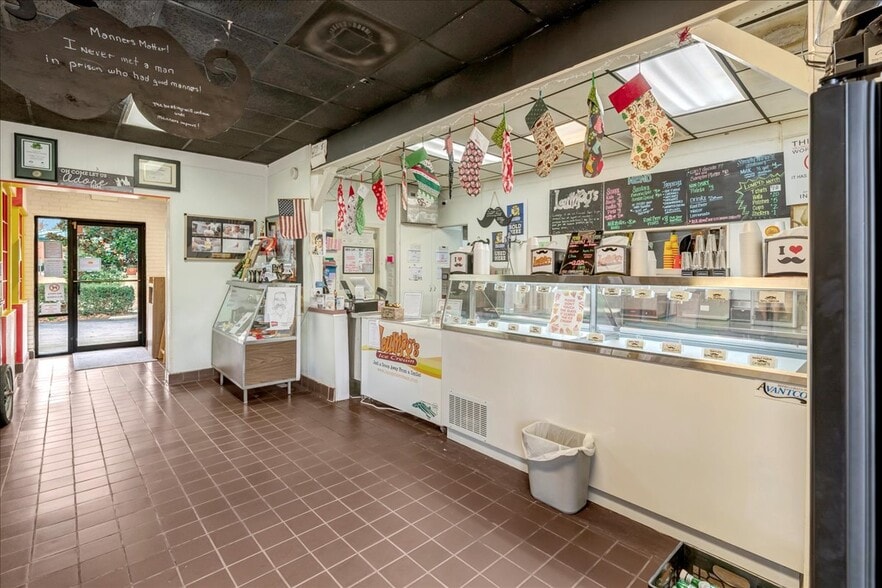 More Photos Of 306 Wait Ave, Wake Forest Fast Food For Sale