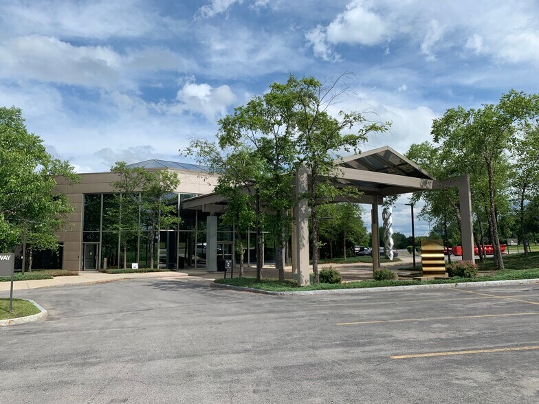 Primary Photo Of 6711 Towpath Rd, East Syracuse Medical For Lease