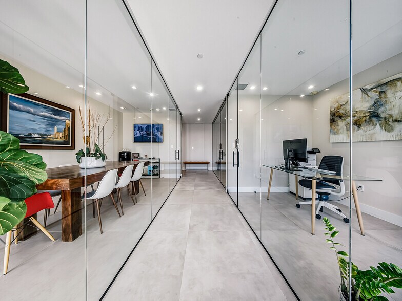More Photos Of 150 SE 2nd Ave, Miami Office Residential For Sale
