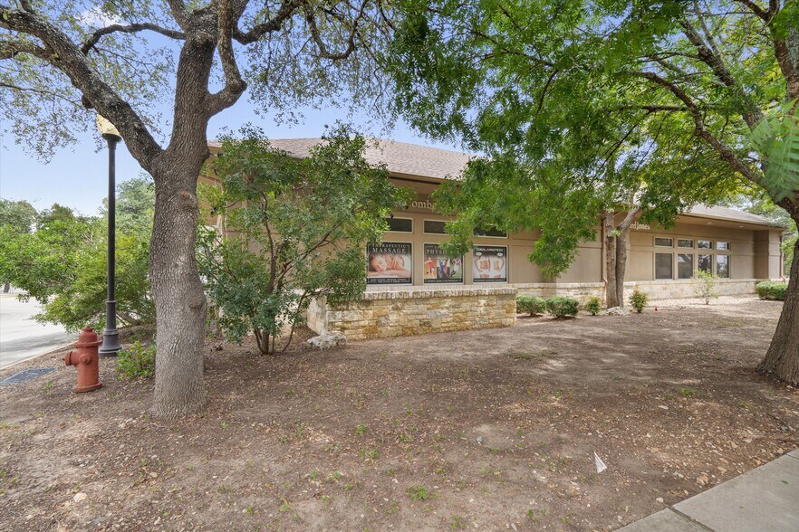 More Photos Of 3401 Royal Vista Blvd, Round Rock Medical For Sale