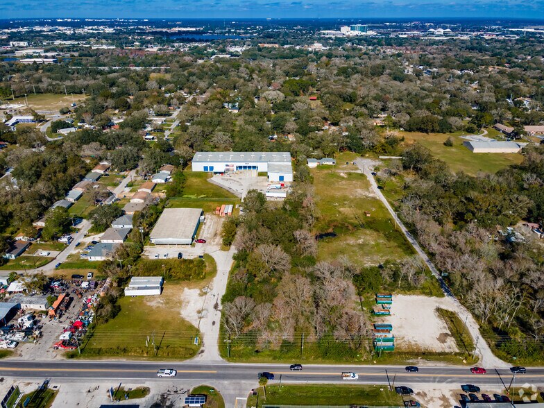 More Photos Of 7004 E Broadway Ave, Tampa Warehouse For Lease