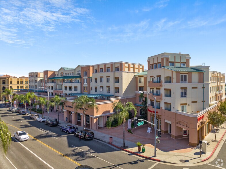 More Photos Of 500-580 W Main St, Alhambra Apartments For Lease