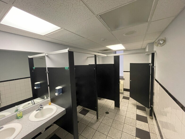 More Photos Of 19 Dove St, Albany Coworking Space