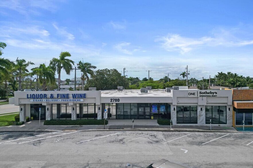 More Photos Of 2780 E Oakland Park Blvd, Fort Lauderdale Office For Sale