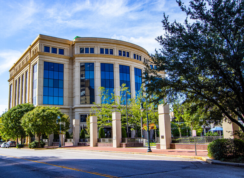 Primary Photo Of 1501 Main St, Columbia Office For Lease