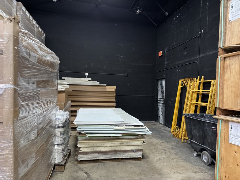 More Photos Of 7555-7575 W 2nd Ct, Hialeah Warehouse For Sale