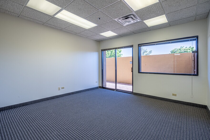 More Photos Of 3839 N 3rd St, Phoenix Office For Lease