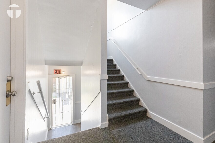 More Photos Of 1821 P St, Sacramento Apartments For Sale