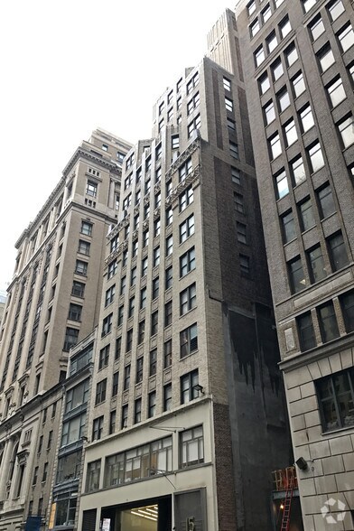 More Photos Of 15 W 39th St, New York Loft Creative Space For Lease