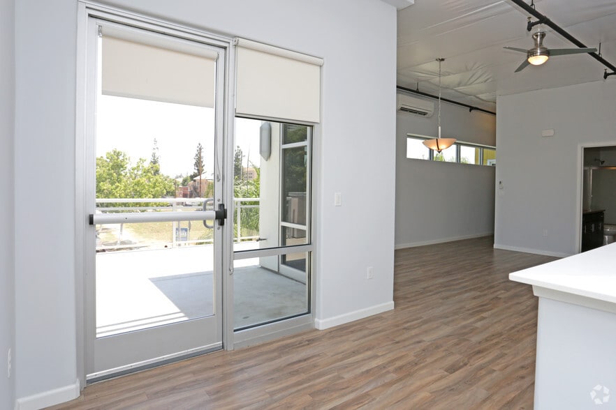 More Photos Of 1759 Fulton St, Fresno Apartments For Sale