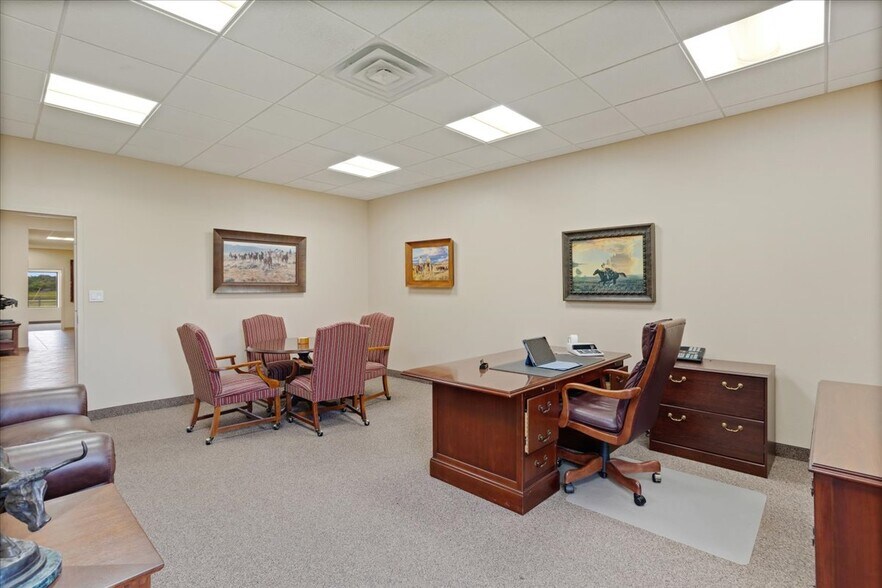 More Photos Of 350 Nails Crossing Rd, Caddo Warehouse For Sale