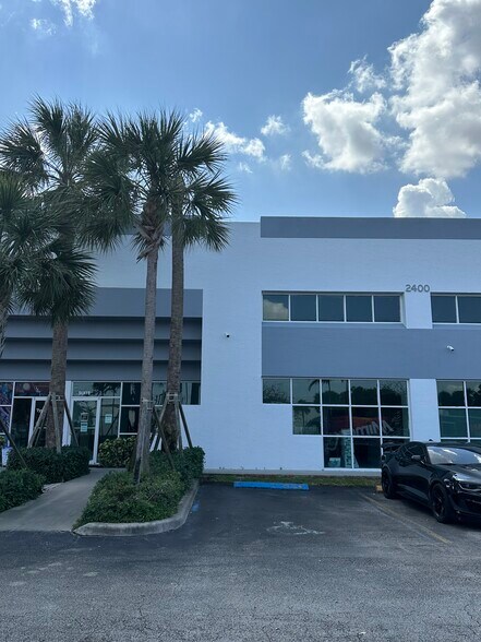 More Photos Of 2400 W Copans Rd, Pompano Beach Showroom For Lease