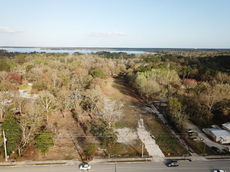 More Photos Of 407 College Dr, Middleburg Land For Sale