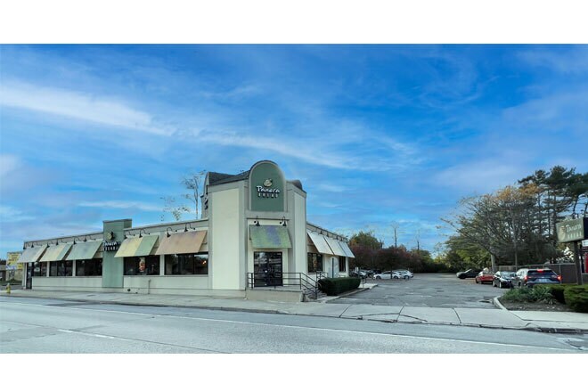 More Photos Of 1258 Deer Park Ave, North Babylon Restaurant For Lease