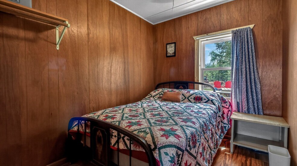 More Photos Of 16061 296th St, Cornell General Retail For Sale
