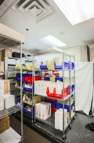 More Photos Of 368 E Riverside Dr, St George Medical For Sale