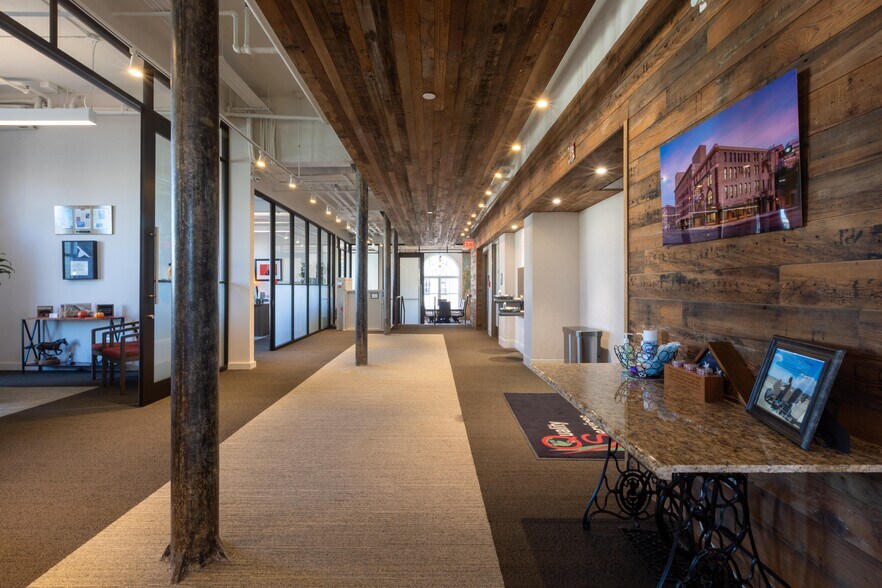 More Photos Of 219 N Alamo St, San Antonio Office For Sale