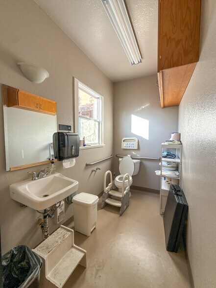More Photos Of 534 B St, Santa Rosa Medical For Sale