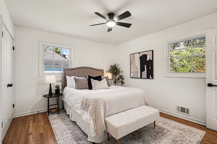 More Photos Of 3680 Bells Ferry Rd NW, Kennesaw Specialty For Sale
