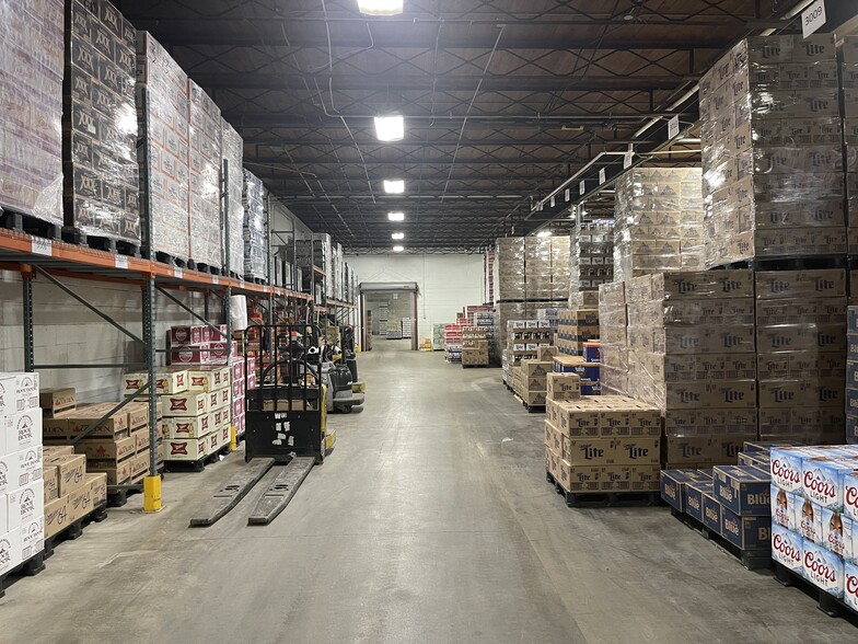 More Photos Of 2325 Sybrant Rd, Traverse City Warehouse For Lease