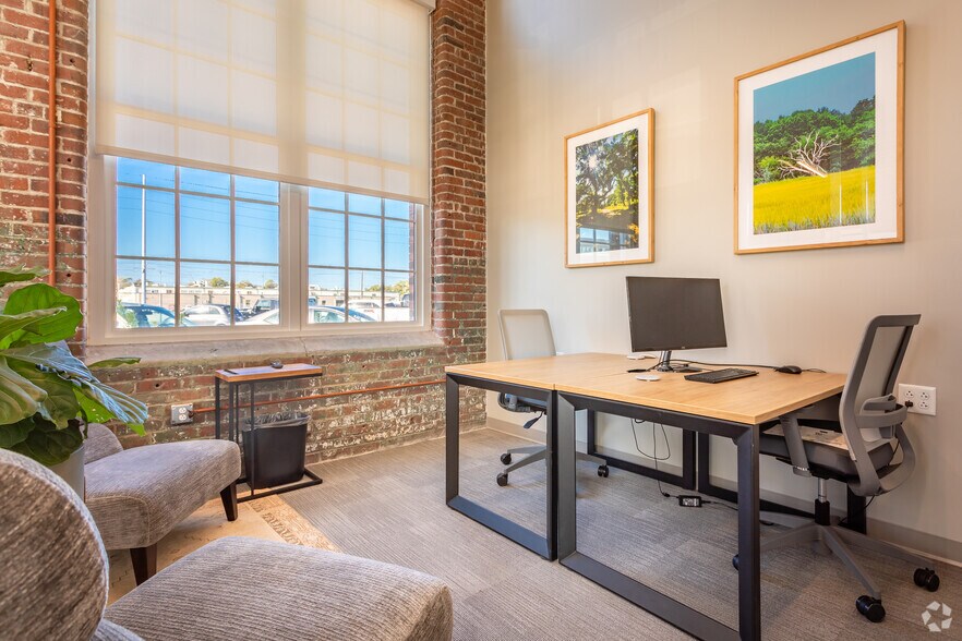 More Photos Of 4900 O'Hear Ave, North Charleston Coworking Space