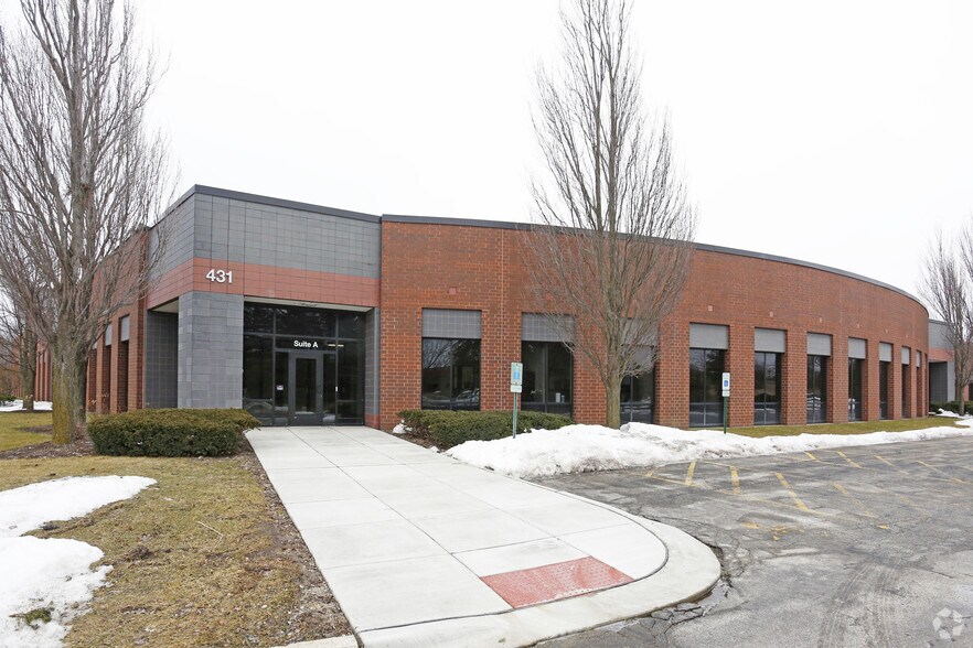 More Photos Of 431 Lakeview Ct, Mount Prospect Light Distribution For Lease