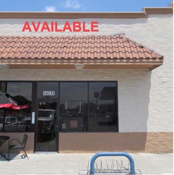 More Photos Of 1603 W University Dr, Edinburg Freestanding For Lease