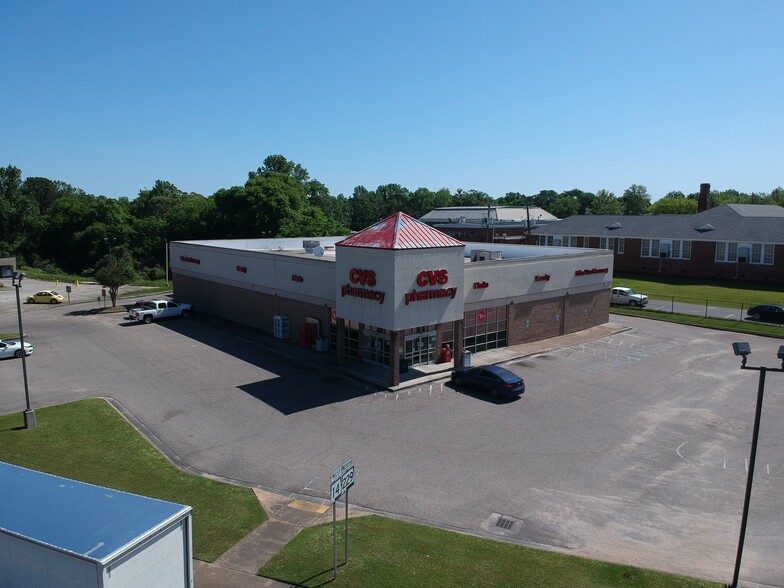 Primary Photo Of 10 Gilmer Ave, Tallassee Drugstore For Sale