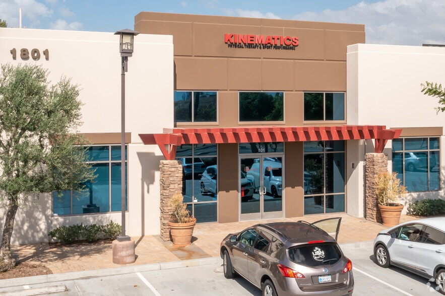 More Photos Of 1801 3rd St, Norco Unknown For Lease