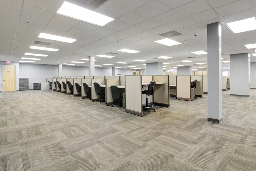More Photos Of 895 SW 30th Ave, Pompano Beach Office For Lease
