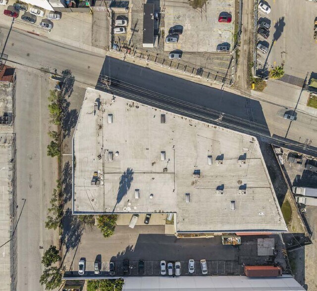 More Photos Of 3240 E 26th St, Vernon Warehouse For Sale