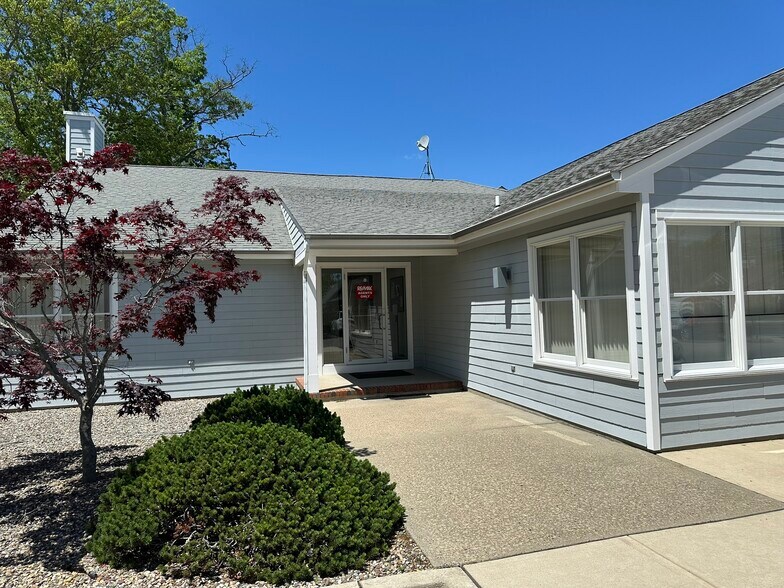 Primary Photo Of 221 Lacey Rd, Forked River Office For Lease