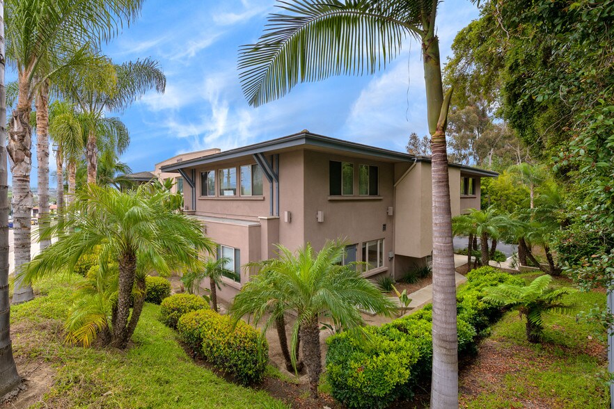 More Photos Of 2211 Encinitas Blvd, Encinitas Office For Lease