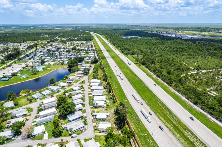 More Photos Of 1605-1613 91st Ct, Vero Beach Light Manufacturing For Sale