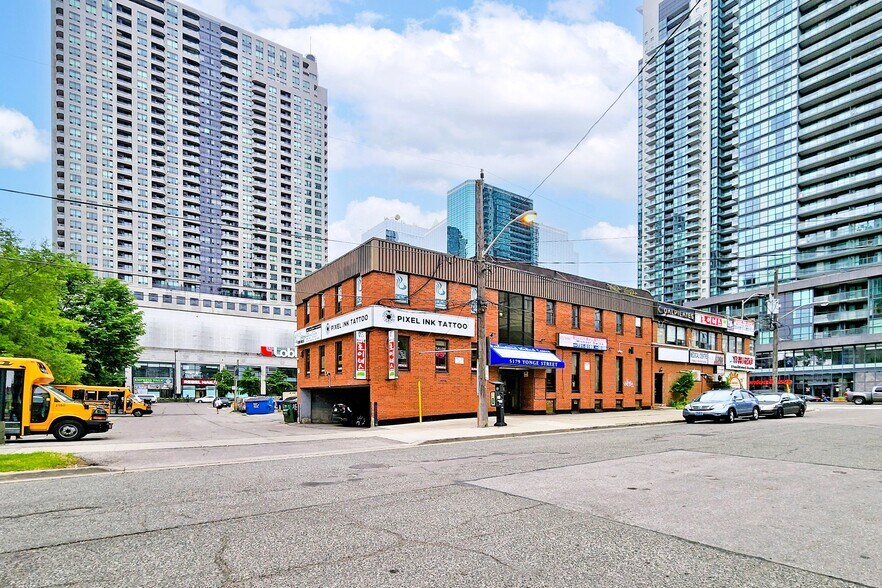 More Photos Of 5171 Yonge St, Toronto Storefront For Sale
