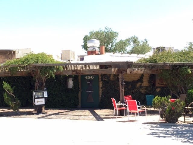 More Photos Of 690 Old Ca-58, Barstow Restaurant For Sale