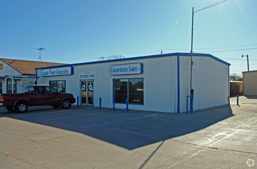 Primary Photo Of 710 E IH 30, Garland Freestanding For Lease
