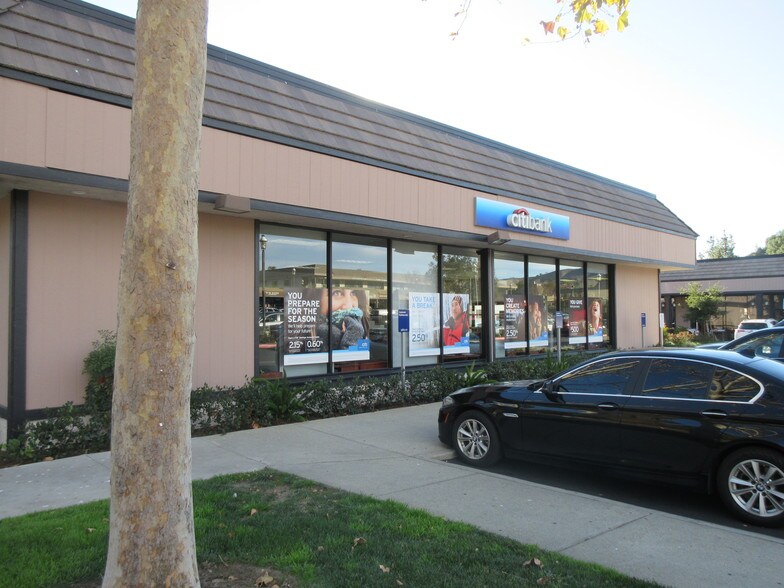 More Photos Of 5835-5915 Kanan Rd, Agoura Hills Unknown For Lease