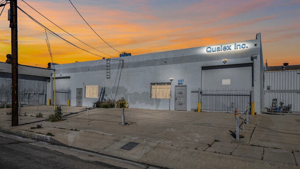 More Photos Of , Los Angeles Unknown For Sale