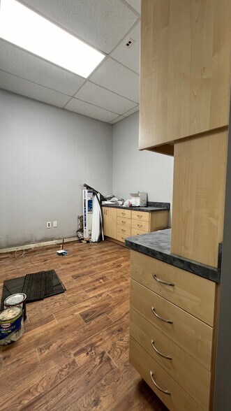 More Photos Of 3750 Virginia Beach Blvd, Virginia Beach General Retail For Lease