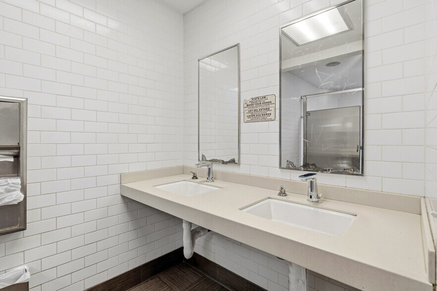 More Photos Of 3427 Slauson Ave, Los Angeles Fast Food For Sale