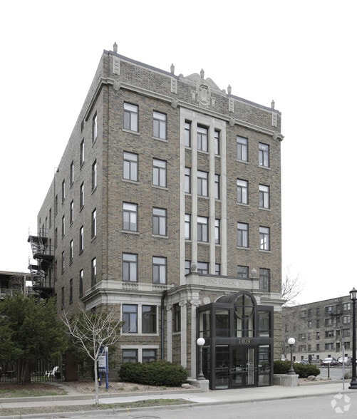 More Photos Of 1409 Willow St, Minneapolis Medical For Lease