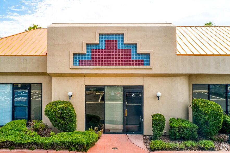 More Photos Of 4510 S Eastern Ave, Las Vegas Medical For Lease
